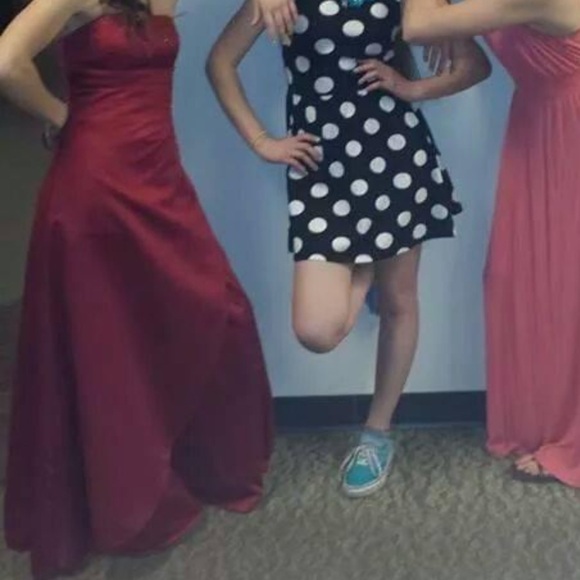 Red 90s prom dress - Picture 8 of 8